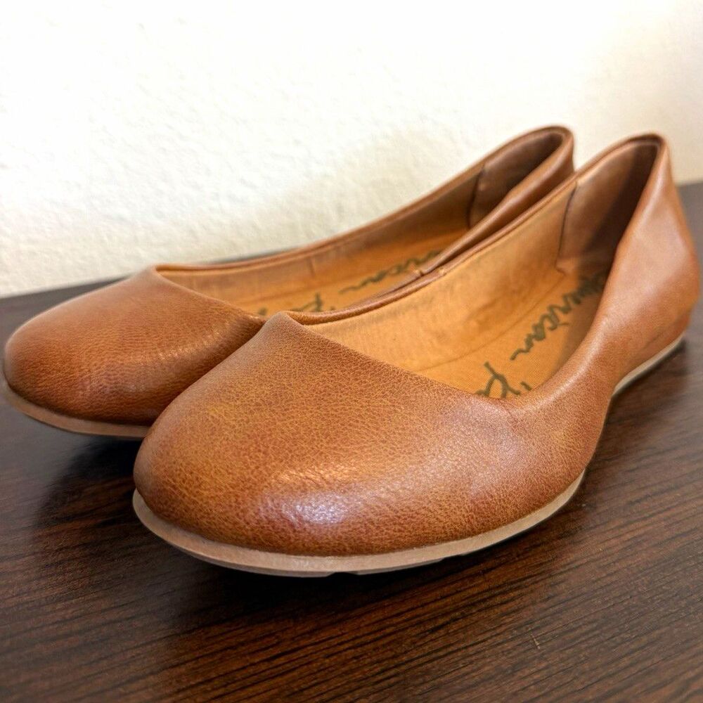 American Rag Cie Women’s Brown Faux Leather Ballet Flats Round Toe Size 7.5